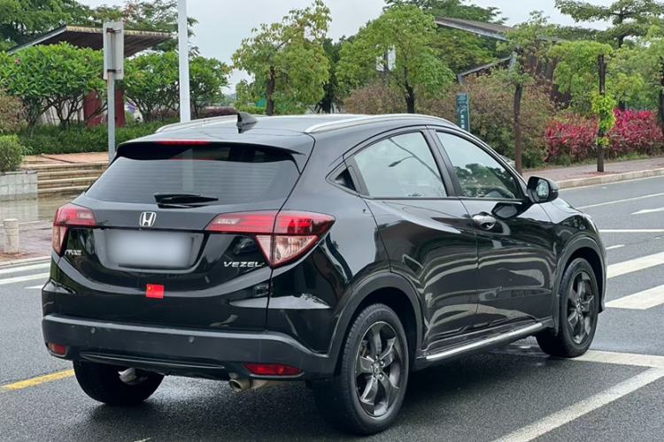 Used Honda Vezel 2015 1.8L CVT 2WD Luxury Model Exterior 5