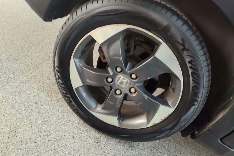Used Honda Vezel 2015 1.8L CVT 2WD Luxury Model Exterior 5