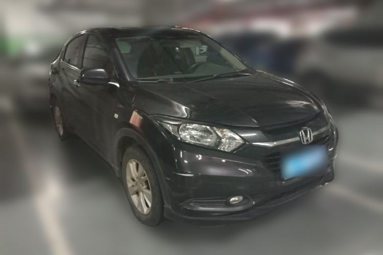 Used Honda Vezel 2015 1.8L CVT 2WD Elite Model Front Right 45 Deg