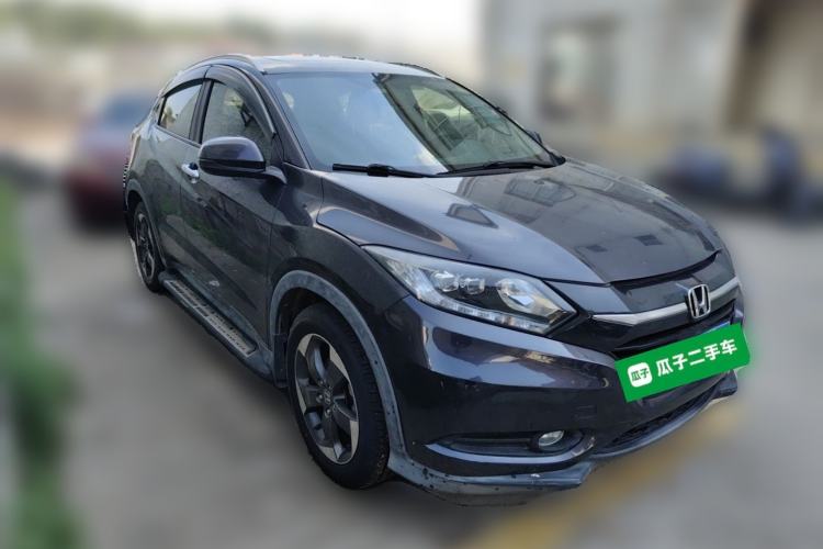 Used Honda Vezel 2015 1.8L CVT 2WD Luxury Model Front Right 45 Deg