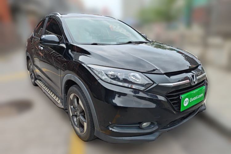 Used Honda Vezel 2015 1.8L CVT 2WD Luxury Model Front Right 45 Deg