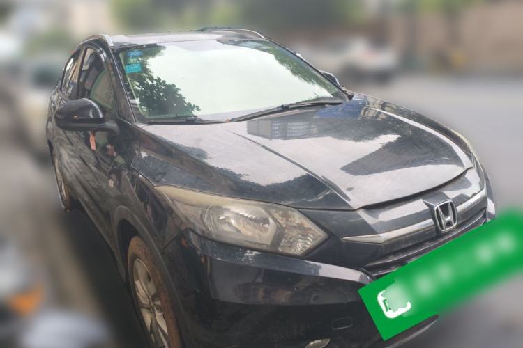 Used Honda Vezel 2015 1.8L Manual Two-Wheel Drive Elite Version Front Right 45 Deg