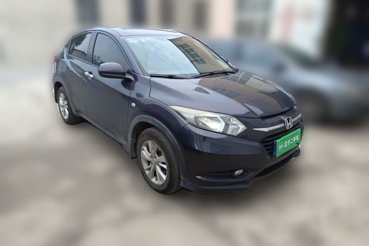 Used Honda Vezel 2015 1.8L CVT 2WD Elite Model Front Right 45 Deg