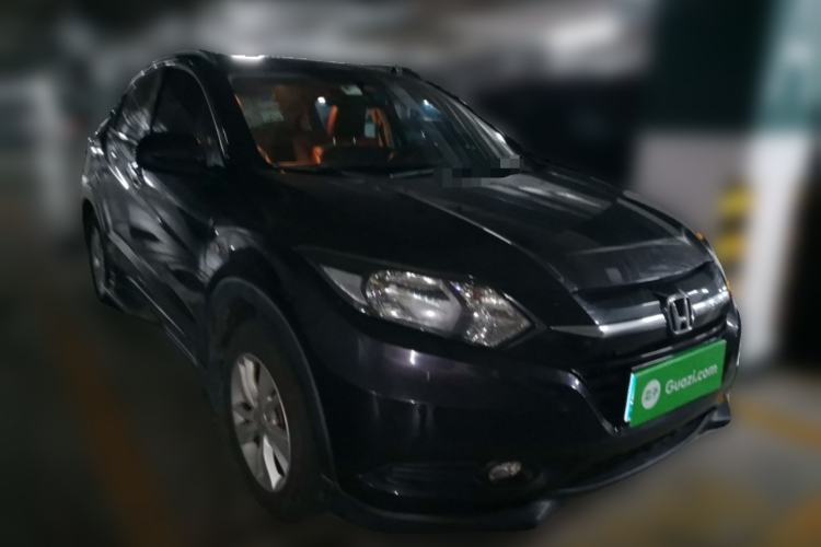 Used Honda Vezel 2015 1.5L CVT two-wheel drive Comfort trim Front Right 45 Deg