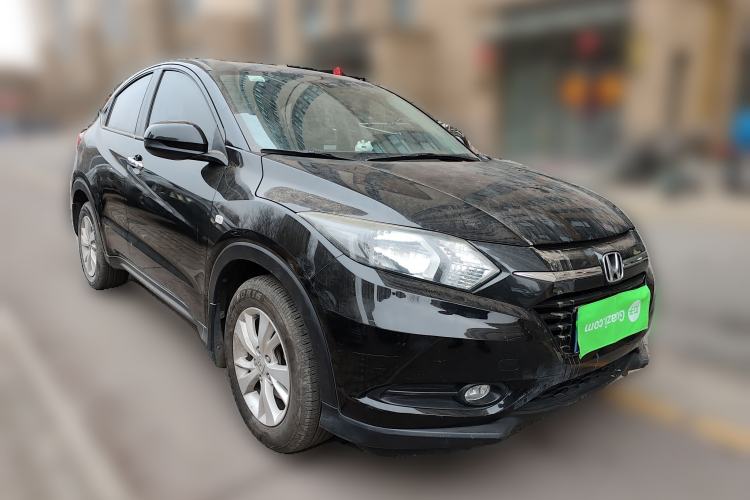 Used Honda Vezel 2015 1.5L CVT two-wheel drive Comfort trim Front Right 45 Deg