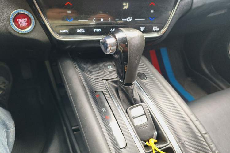 Used Honda Vezel 2015 1.8L CVT Four-Wheel Drive Flagship Model Gear Lever