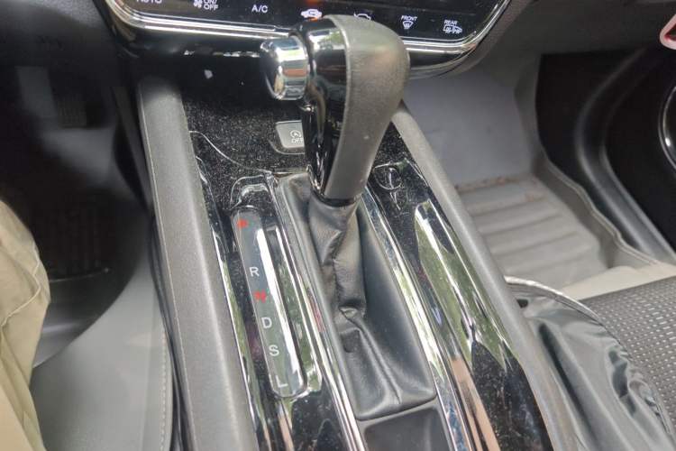 Used Honda Vezel 2015 1.8L CVT 2WD Luxury Model Gear Lever