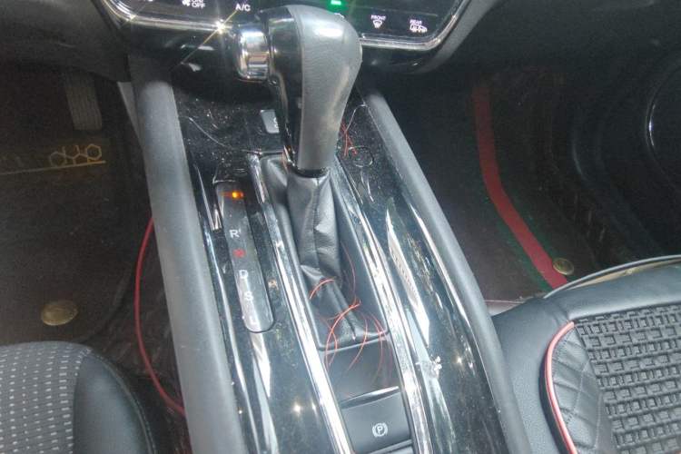 Used Honda Vezel 2015 1.8L CVT 2WD Luxury Model Gear Lever