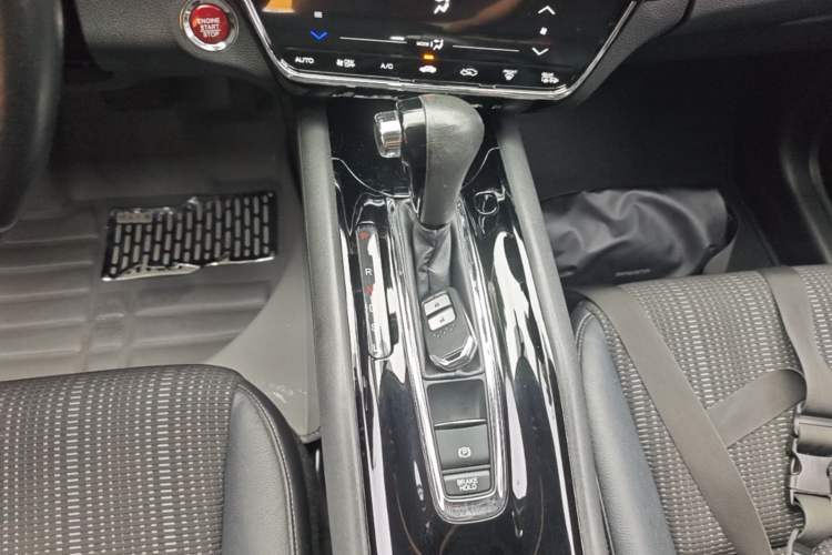 Used Honda Vezel 2015 1.8L CVT 2WD Luxury Model Gear Lever