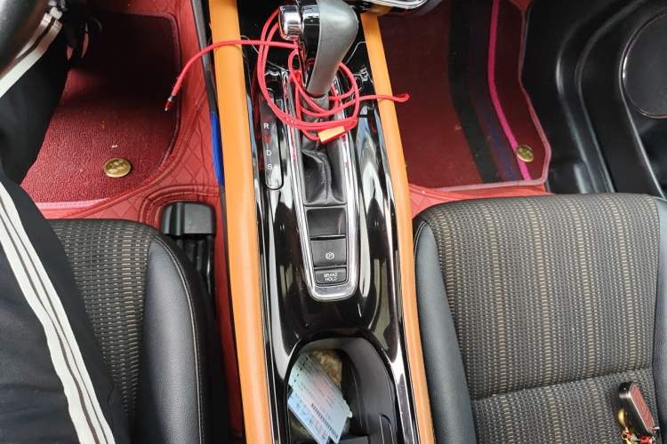 Used Honda Vezel 2015 1.8L CVT 2WD Luxury Model Gear Lever