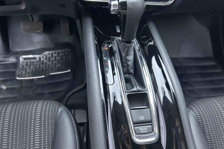Used Honda Vezel 2015 1.8L CVT 2WD Luxury Model Gear Lever