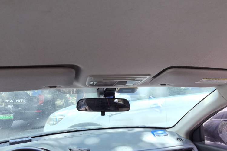 Used Honda Vezel 2015 1.5L CVT two-wheel drive Comfort trim Headliner