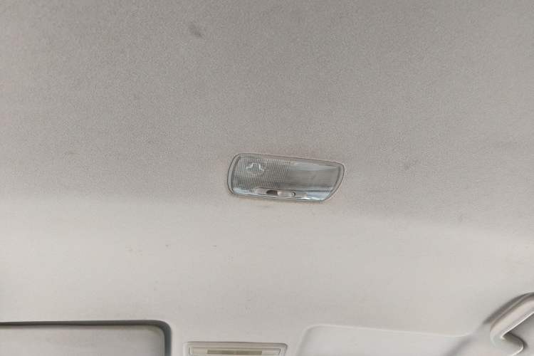 Used Honda Vezel 2015 1.5L manual two-wheel drive Comfort trim level Headliner