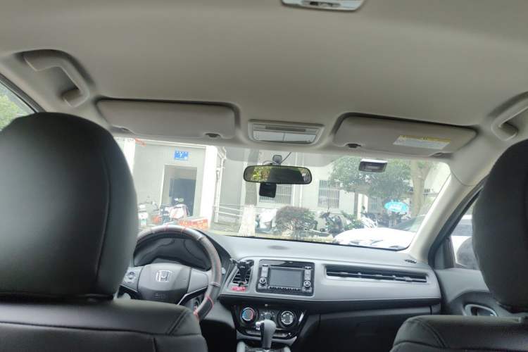 Used Honda Vezel 2015 1.5L CVT two-wheel drive Comfort trim Headliner