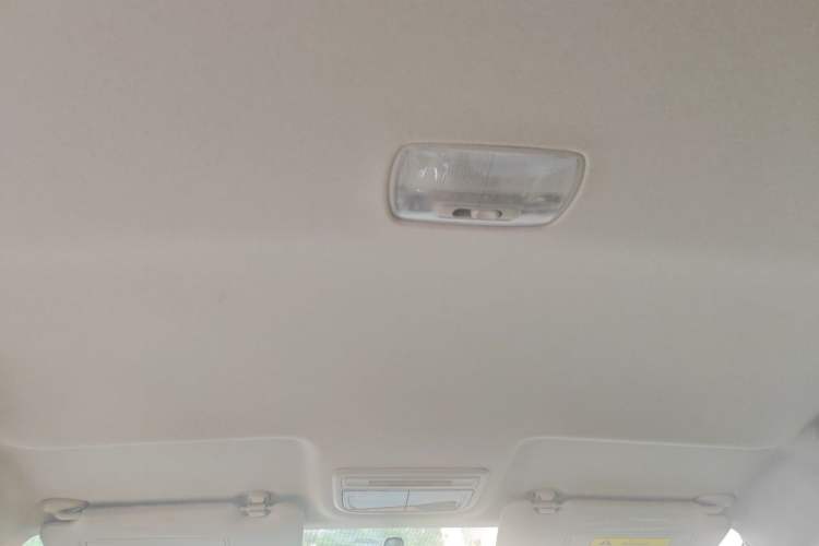 Used Honda Vezel 2015 1.5L CVT two-wheel drive Comfort trim Headliner