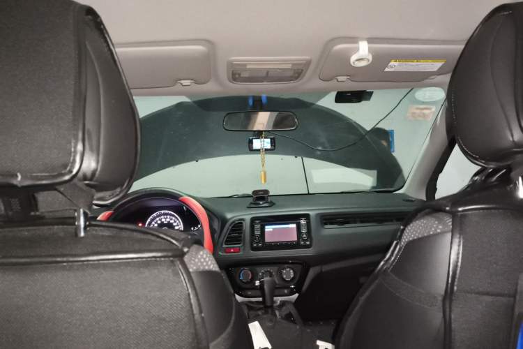Used Honda Vezel 2015 1.8L CVT 2WD Elite Model Headliner