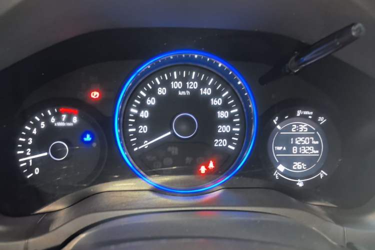 Used Honda Vezel 2015 1.5L manual two-wheel drive Comfort trim level Instrument Cluster