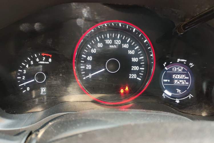 Used Honda Vezel 2015 1.5L CVT two-wheel drive Comfort trim Instrument Cluster