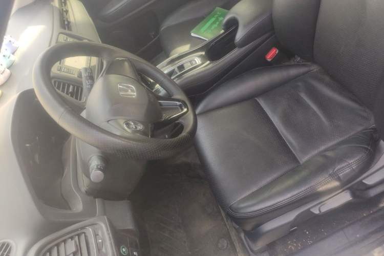 Used Honda Vezel 2015 1.5L CVT two-wheel drive Comfort trim Left Front Seat