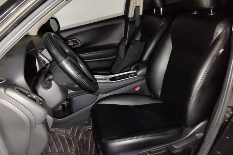 Used Honda Vezel 2015 1.5L CVT two-wheel drive Comfort trim Left Front Seat