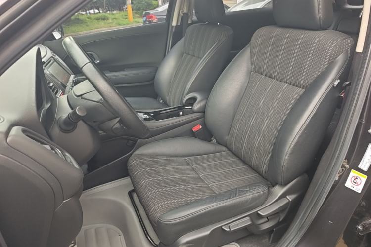 Used Honda Vezel 2015 1.8L CVT 2WD Luxury Model Left Front Seat