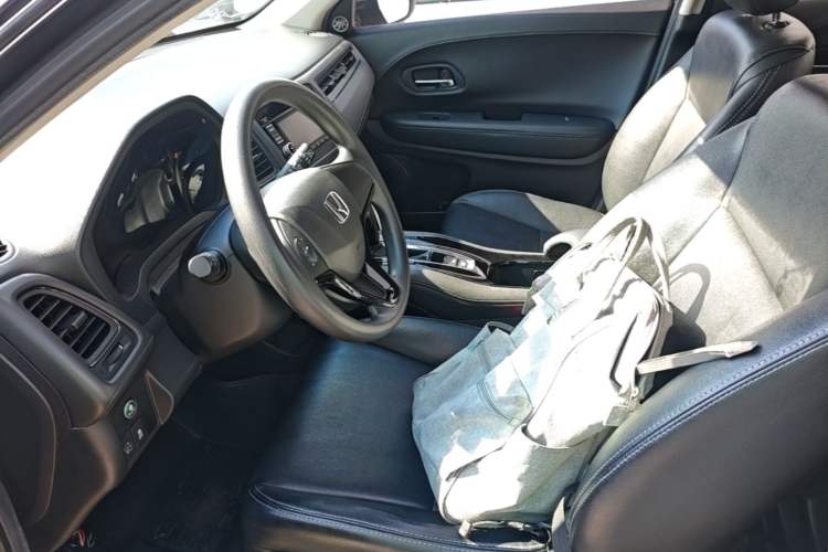 Used Honda Vezel 2015 1.8L CVT 2WD Elite Model Left Front Seat