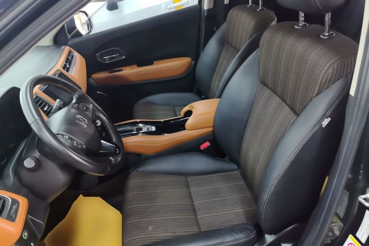 Used Honda Vezel 2015 1.8L CVT 2WD Luxury Model Left Front Seat
