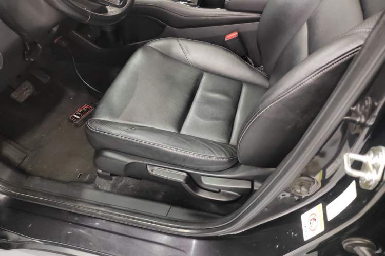 Used Honda Vezel 2015 1.8L CVT Four-Wheel Drive Flagship Model Left Front Seat