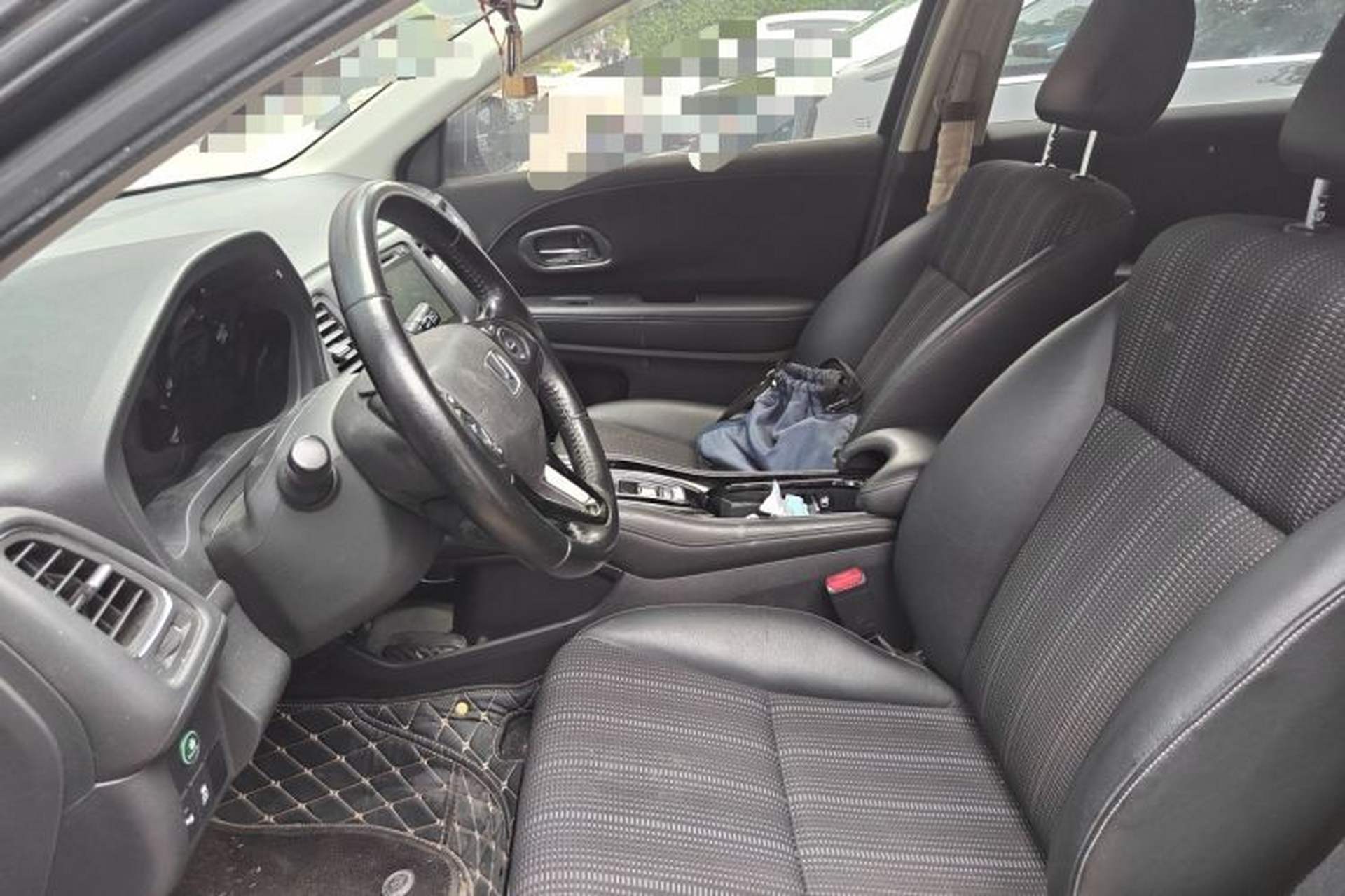 Used Honda Vezel 2015 1.8L CVT 2WD Luxury Model Left Front Seat