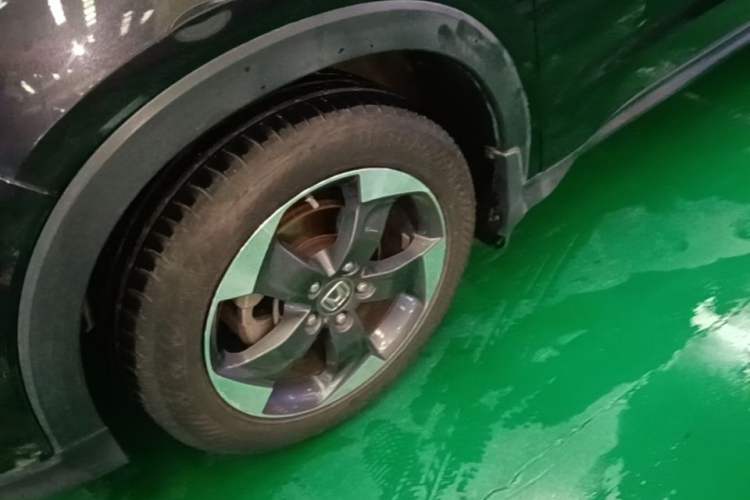 Used Honda Vezel 2015 1.8L CVT 2WD Luxury Model Left Front Wheel Hub