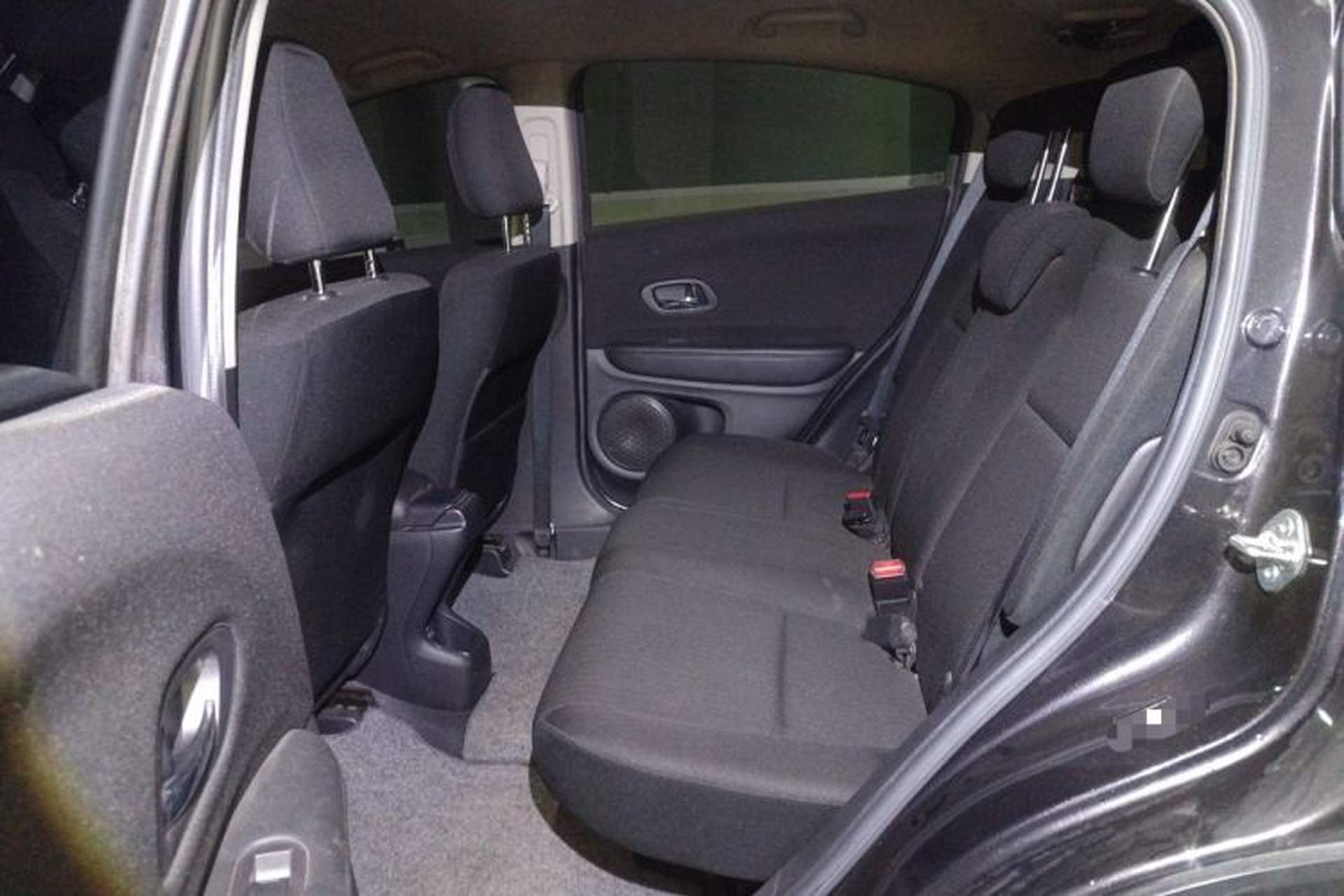 Used Honda Vezel 2015 1.5L manual two-wheel drive Comfort trim level Left Rear Seat