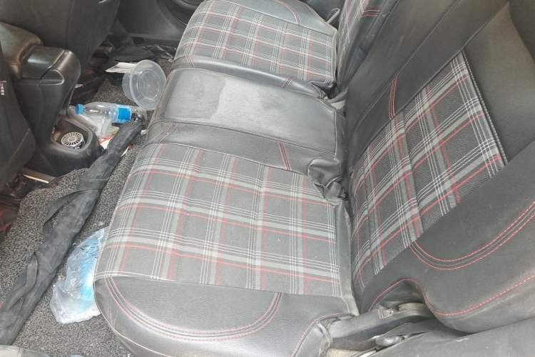 Used Honda Vezel 2015 1.5L CVT two-wheel drive Comfort trim Left Rear Seat