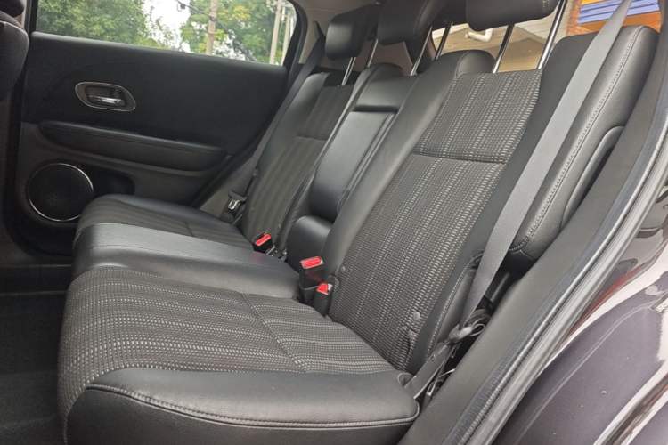 Used Honda Vezel 2015 1.8L CVT 2WD Luxury Model Left Rear Seat