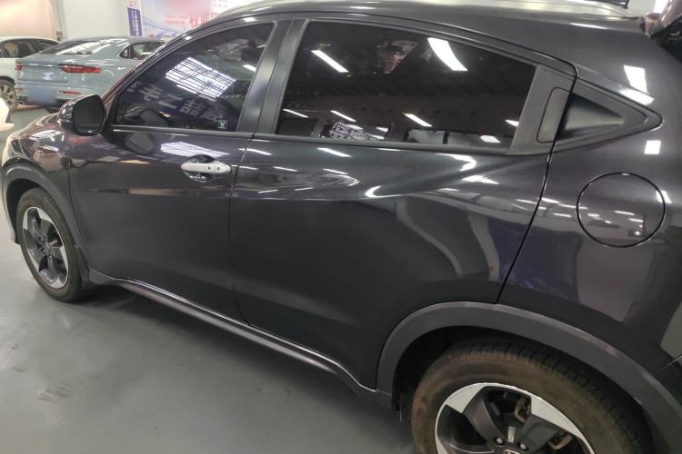 Used Honda Vezel 2015 1.8L CVT Four-Wheel Drive Flagship Model Left Side