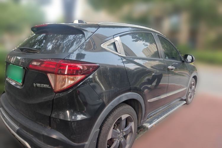 Used Honda Vezel 2015 1.8L CVT 2WD Luxury Model Rear Right 45 Deg