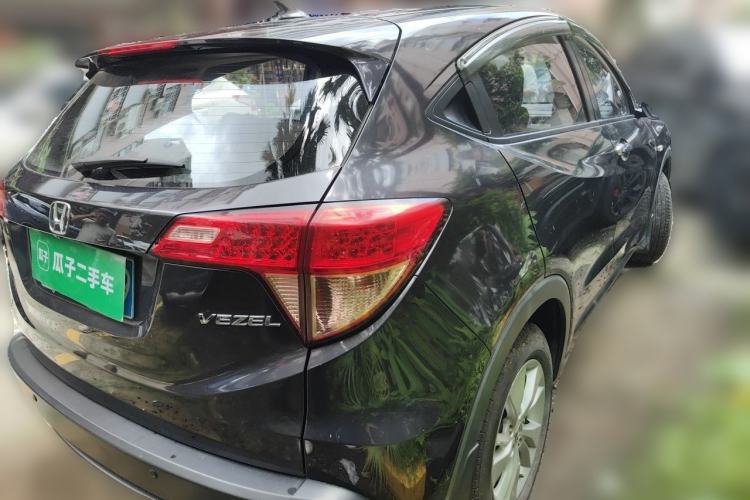 Used Honda Vezel 2015 1.5L CVT two-wheel drive Comfort trim Rear Right 45 Deg