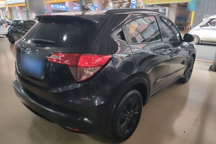 Used Honda Vezel 2015 1.5L CVT two-wheel drive Comfort trim Rear Right 45 Deg