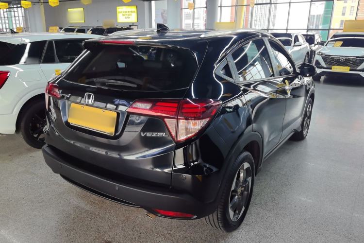 Used Honda Vezel 2015 1.8L CVT 2WD Luxury Model Rear Right 45 Deg