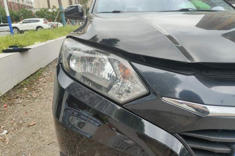 Used Honda Vezel 2015 1.8L CVT 2WD Elite Model Right Front Headlight