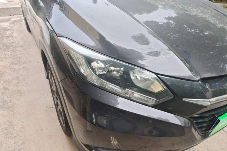 Used Honda Vezel 2015 1.8L CVT 2WD Luxury Model Right Front Headlight