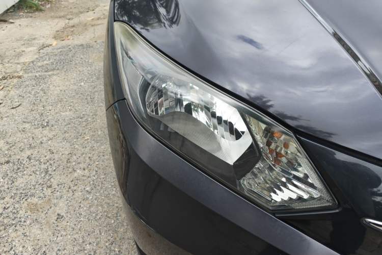 Used Honda Vezel 2015 1.5L CVT two-wheel drive Comfort trim Right Front Headlight