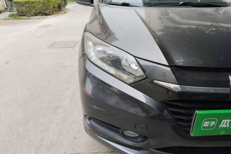 Used Honda Vezel 2015 1.8L CVT Four-Wheel Drive Flagship Model Right Front Headlight