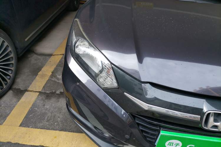 Used Honda Vezel 2015 1.5L CVT two-wheel drive Comfort trim Right Front Headlight