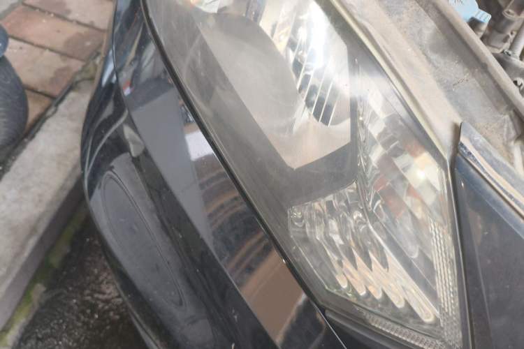 Used Honda Vezel 2015 1.8L Manual Two-Wheel Drive Elite Version Right Front Headlight