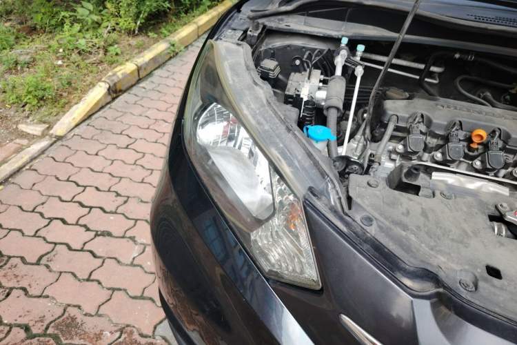 Used Honda Vezel 2015 1.8L CVT 2WD Elite Model Right Front Headlight