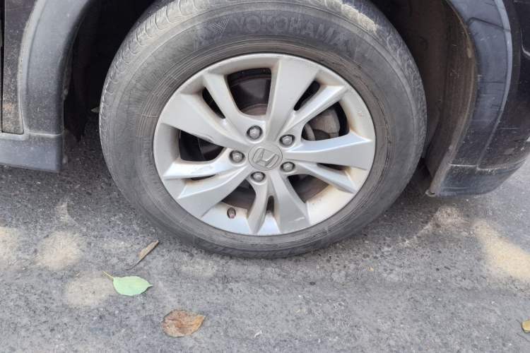 Used Honda Vezel 2015 1.5L CVT two-wheel drive Comfort trim Right Front Wheel Hub