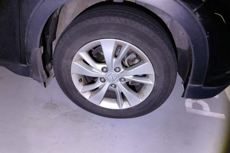 Used Honda Vezel 2015 1.8L CVT 2WD Elite Model Right Front Wheel Hub