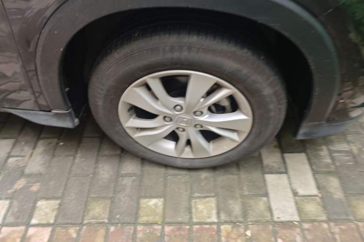 Used Honda Vezel 2015 1.8L CVT 2WD Elite Model Right Front Wheel Hub