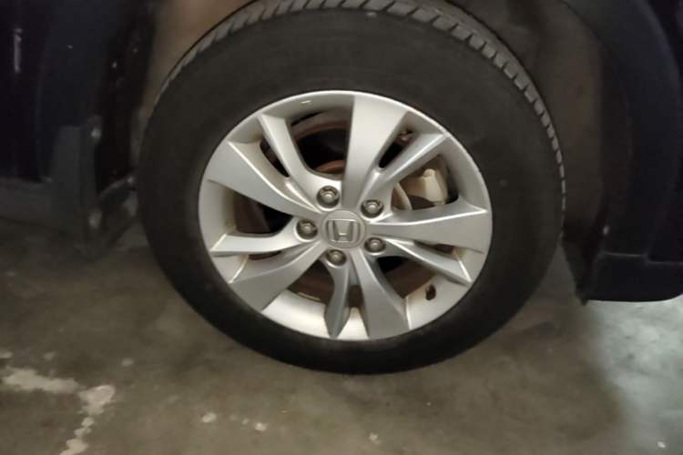 Used Honda Vezel 2015 1.5L CVT two-wheel drive Comfort trim Right Front Wheel Hub
