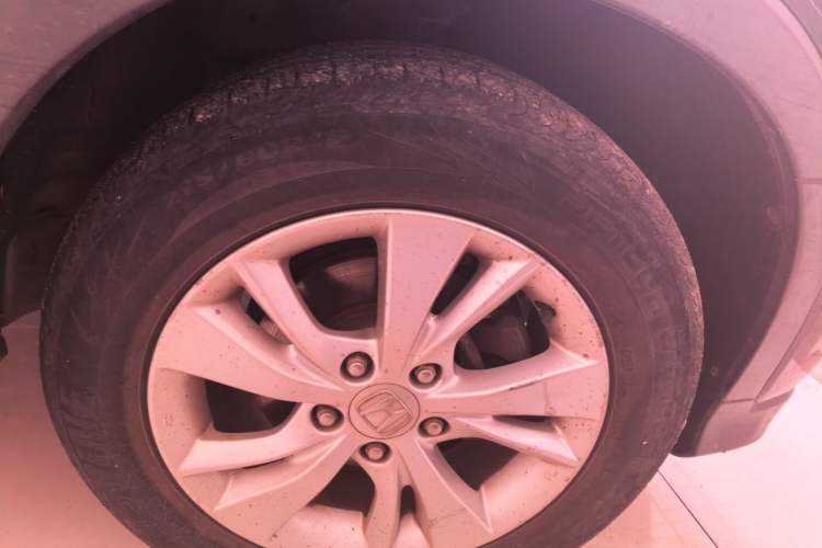 Used Honda Vezel 2015 1.5L CVT two-wheel drive Comfort trim Right Front Wheel Hub